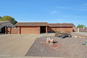 10228 W TWIN OAKS DR, SUN CITY, AZ