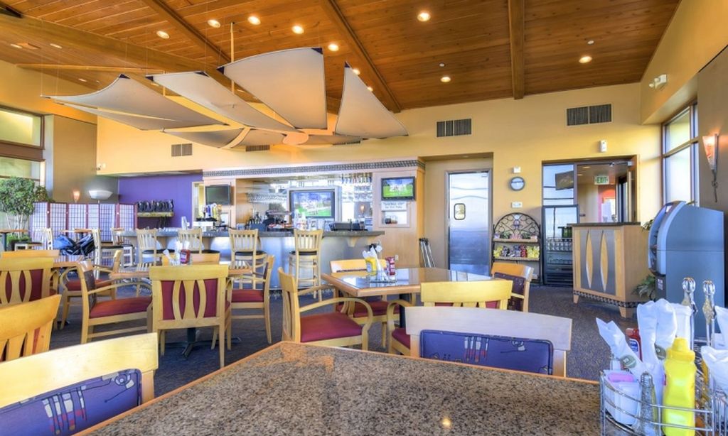 Nines Restaurant & Bar