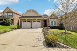 262 MEANDERING DR, LEBANON, TN