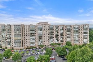 19355 CYPRESS RIDGE TER 401, LEESBURG, VA