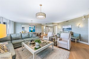 8930 BAY COLONY DR APT 303, NAPLES, FL