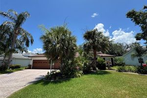 3807 PLANTATION BLVD, LEESBURG, FL