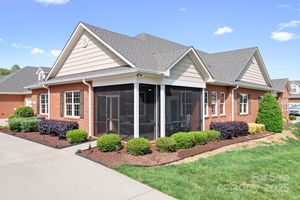2334 SYLVIA CT, DENVER, NC