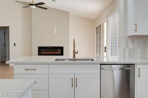 8513 FESTIVAL DR, LAS VEGAS, NV