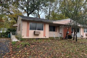 11 HAWAII WAY B, WHITING, NJ