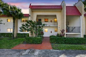 148 LAKE CAROL DR, WEST PALM BEACH, FL