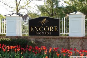 297 HEATHER WAY # 297, MONROE, NJ