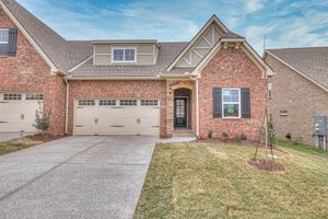 1553 CEDARBROOKE LN, LEBANON, TN