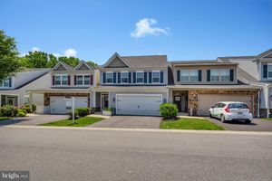 9726 KNOWLEDGE DR, LAUREL, MD