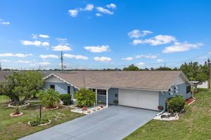 1205 DESERT HILLS DR, SUN CITY CENTER, FL