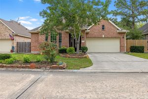 30 SOVEREIGN WAY, CONROE, TX