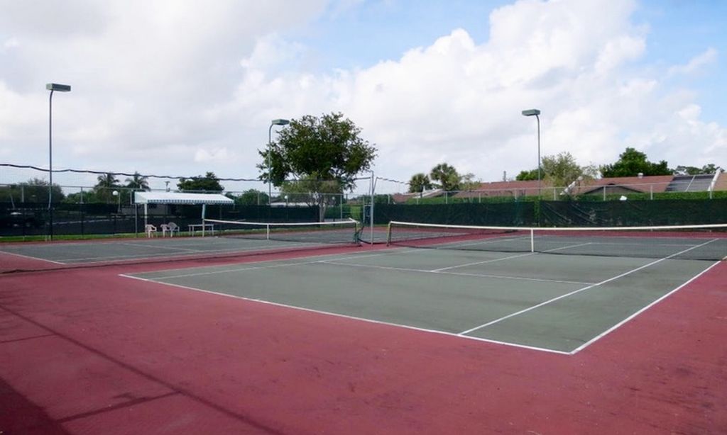3 Tennis Courts