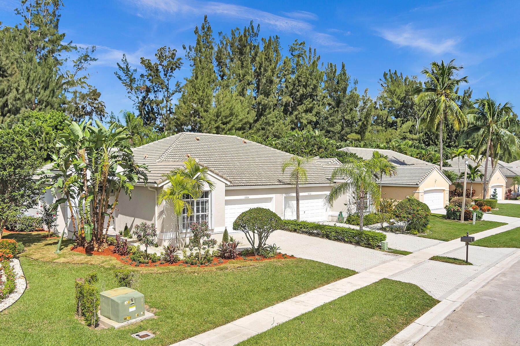 image of property at 7924 Rockford Road