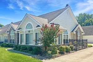 825 S BROWNS LN 2503, GALLATIN, TN
