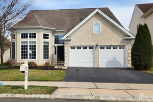 9 COPERNICUS CT, EAST WINDSOR, NJ
