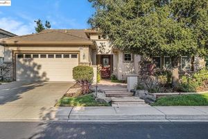 1182 BACCHINI LN, BRENTWOOD, CA