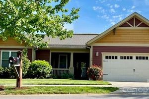 34 CREEKSIDE VIEW DR, ASHEVILLE, NC