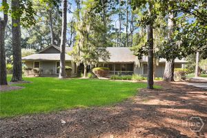 1 SHAFTESBURY LN, SAVANNAH, GA
