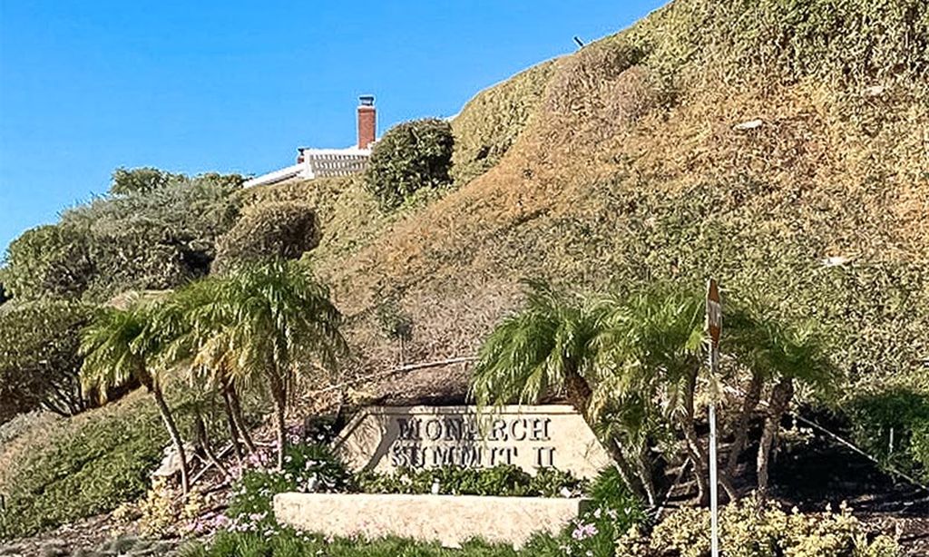 Community Entrance Sign