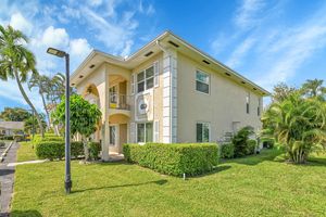 13791 FLORA PL D, DELRAY BEACH, FL