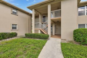 21 LAKE VISTA TRL APT 101, PORT SAINT LUCIE, FL