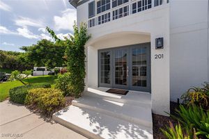 864 TANBARK DR 201, NAPLES, FL