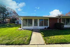 169 VENTRY CT A, RIDGE, NY