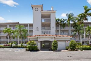 6112 HUNTWICK TER APT 404, DELRAY BEACH, FL