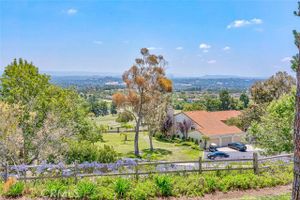 4014 CALLE SONORA OESTE 2B, LAGUNA WOODS, CA