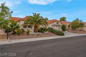 8909 MEADOWOOD DR, LAS VEGAS, NV