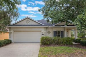 100 WETHERSFIELD CT, DELAND, FL
