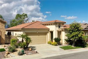 1544 BIG HORN, BEAUMONT, CA