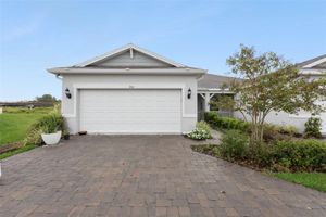 1901 SPRING SHOWER CIR, KISSIMMEE, FL