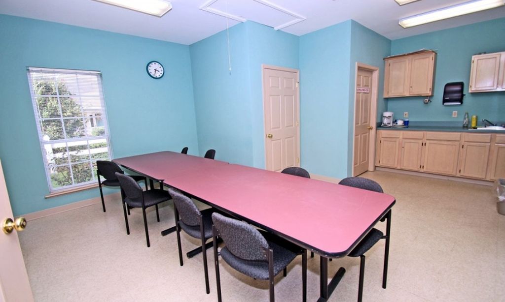 Arts & Crafts Studio