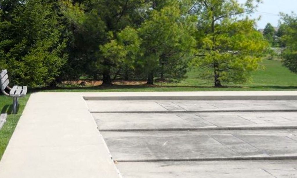 4 Shuffleboard Courts