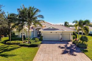 9369 CAMPANILE CIR, NAPLES, FL
