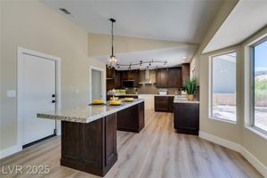 9800 ROSAMOND DR, LAS VEGAS, NV