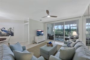 8380 EXCALIBUR CIR APT H3, NAPLES, FL