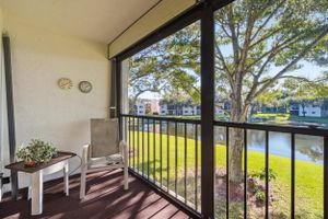 15244 LAKES OF DELRAY BLVD 203, DELRAY BEACH, FL