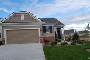 9411 SAINT ANDREWS DR, GRAND BLANC, MI