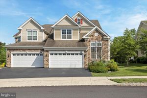 72 IRON HILL WAY, COLLEGEVILLE, PA