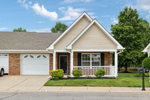 502 VILLAGE GREEN CIR, MURFREESBORO, TN