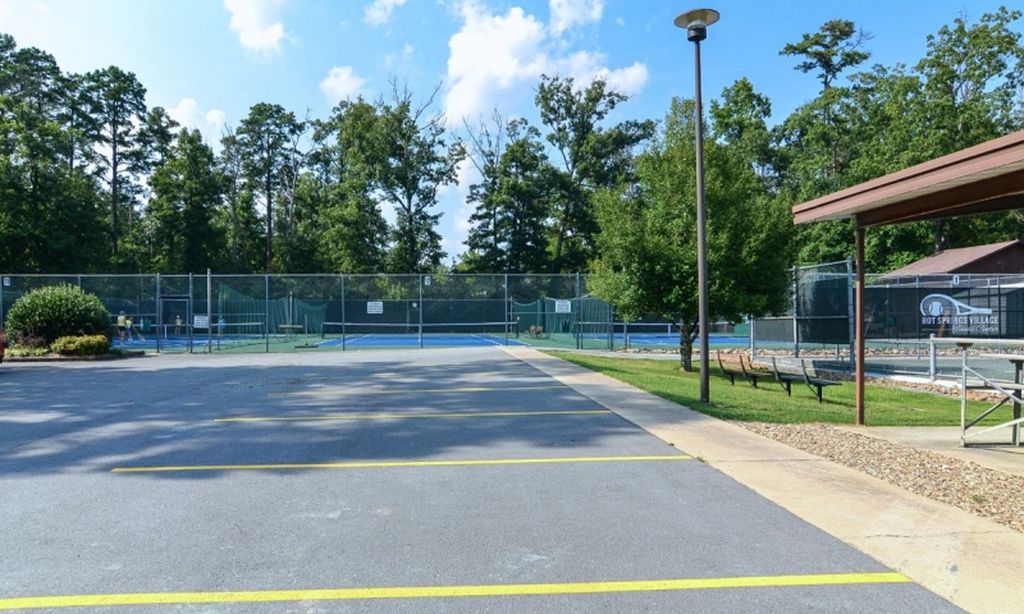 13 Tennis Courts