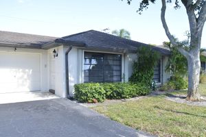 10054 EAGLEWOOD RD B, BOYNTON BEACH, FL