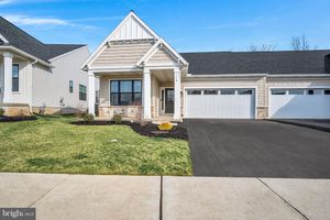 118 VILLAGE DR, MILLERSVILLE, PA