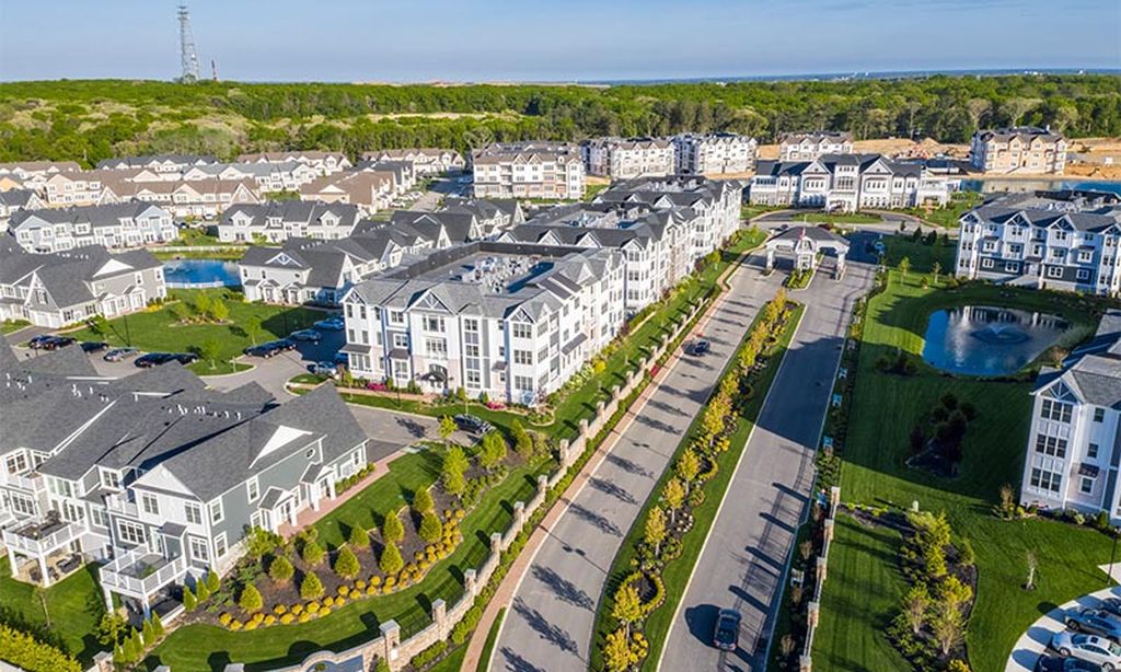 Attached Homes & Condominiums