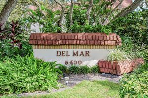 5400 HIGHWAY A1A APT D3, VERO BEACH, FL
