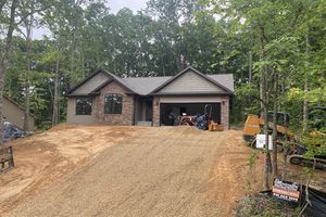 233 ALBEMARLE CIR, CROSSVILLE, TN