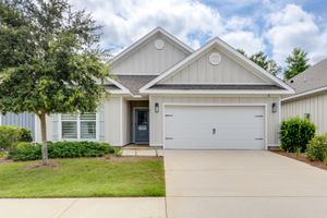 121 LIGHTNING BUG LN, FREEPORT, FL