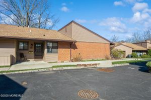 10 ELLSWORTH CT, RED BANK, NJ